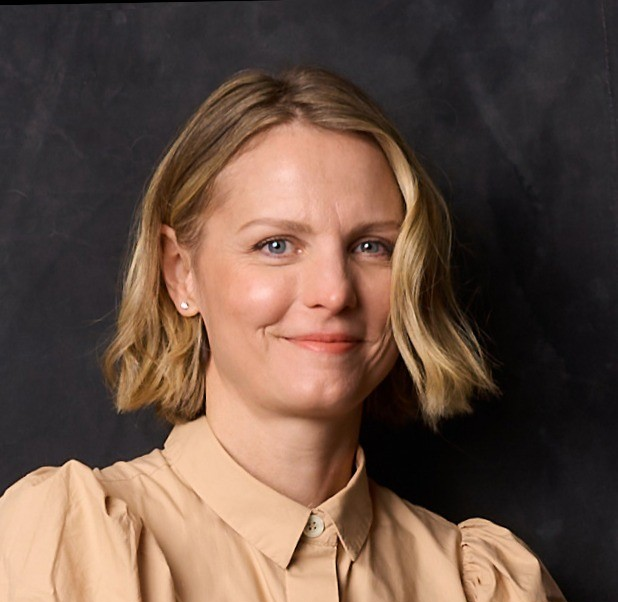 Anna Peters Headshot