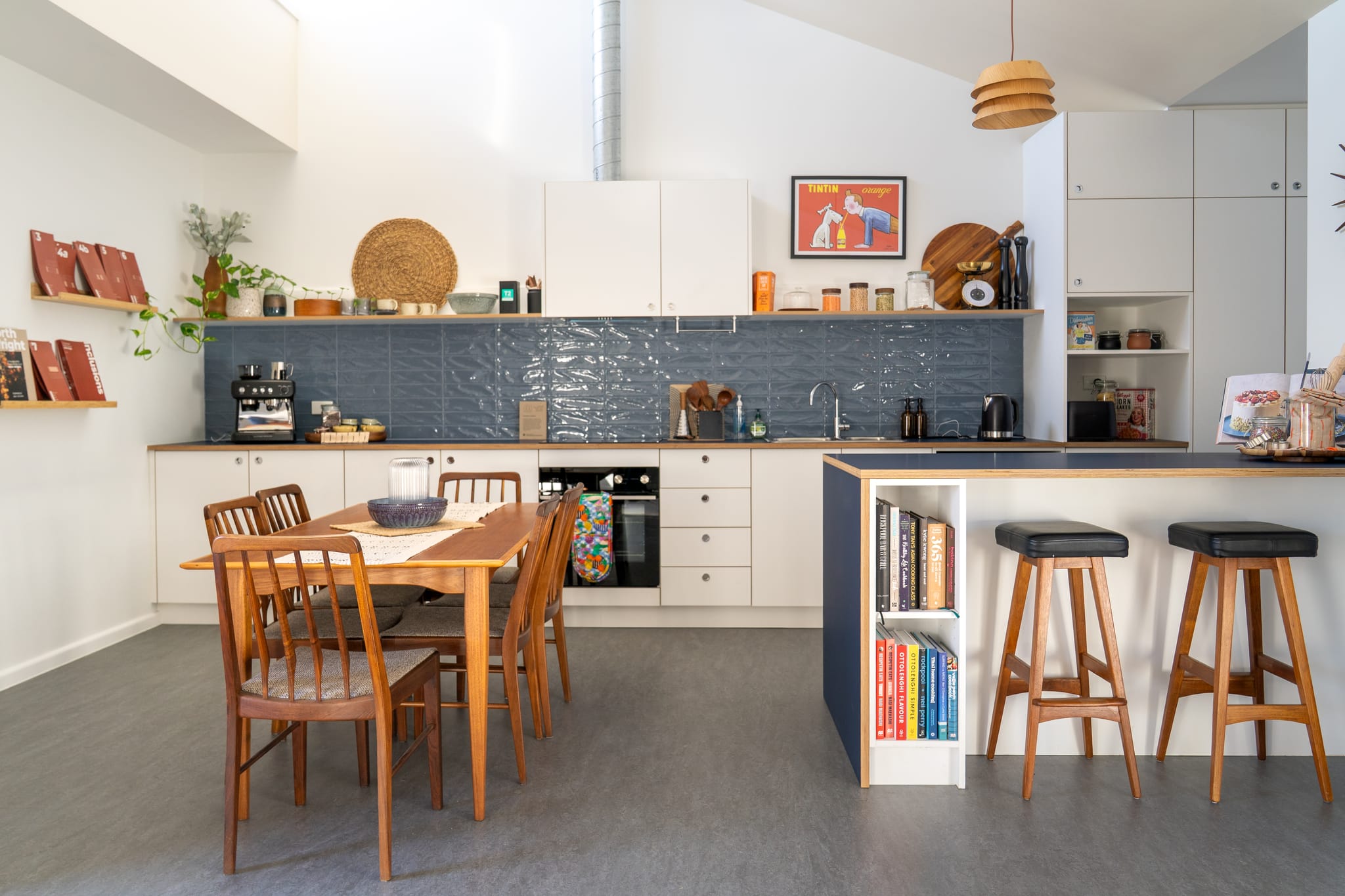 Kitchen and Dining at North Wright