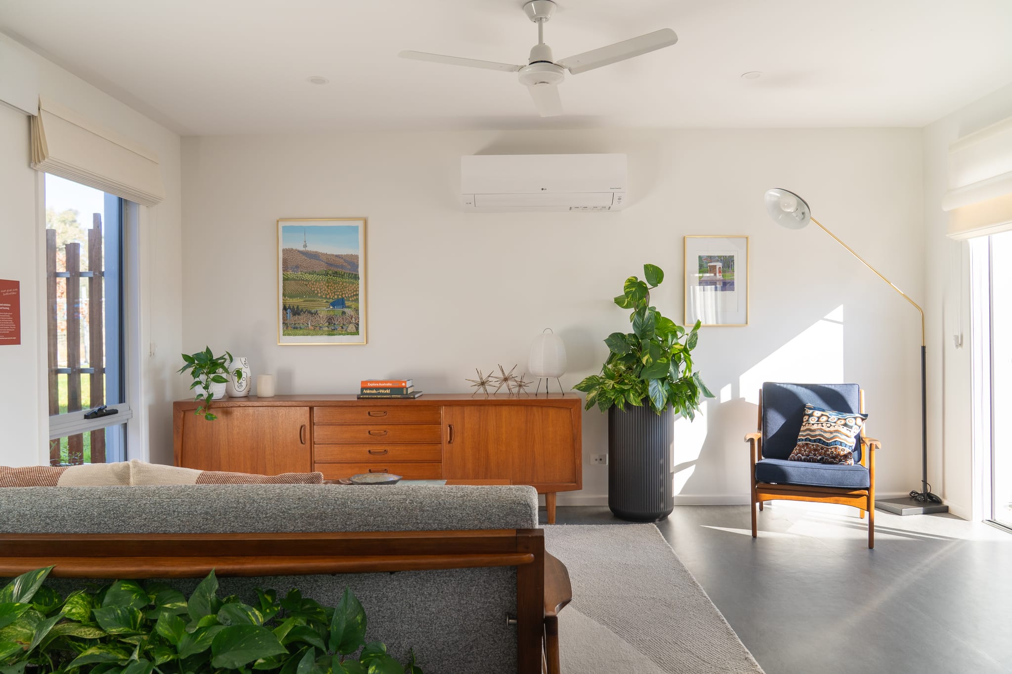 Family room at North Wright